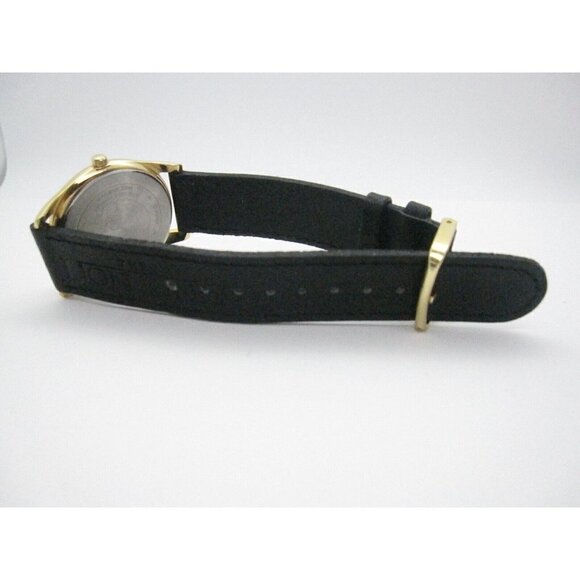 Men Timex Lion King Mufasa Simba Quartz WR Analog 34mm Dial Causal Watch (F225) - Picture 9 of 9